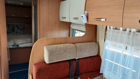 2D85 – CHALLENGER 58 .ZENTRALBETT .