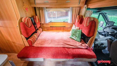  Chausson Flash 03 – Comfortable family camper with bunk beds