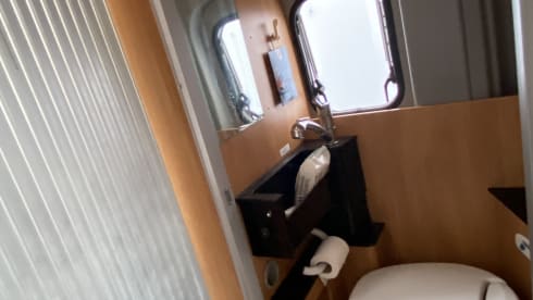 Posseltje – 2+1 pers. Pössl road camper 5.40 m uit 2013