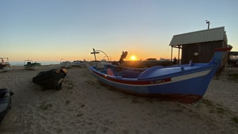 Charlie – Mercedes Charlie 308D