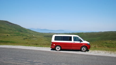 Stella – Beautiful 4 Berth VW Campervan