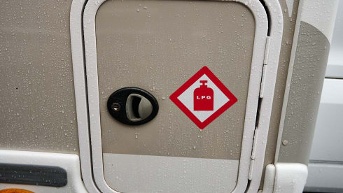 james – New luxury 4 berth Chausson 6 speed automatic 2025