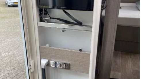 Bo – 2p Dethleffs semi-integrated from 2017