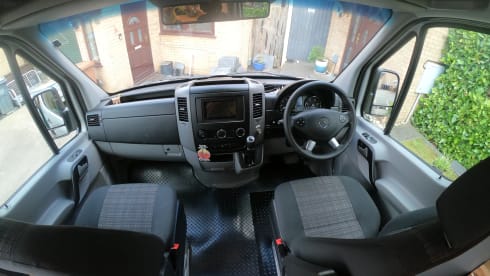 Boohoo Aloha – 2 berth Mercedes-Benz campervan from 2015