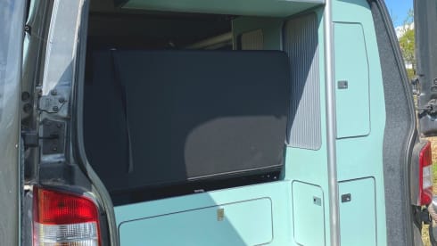 The Greyt Van – 4 berth Volkswagen campervan perfectly set up for holidays away