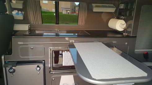 STEEVAN – 2021 Volkswagen campervan 