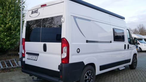  Mclouis3, 2 beds - 4 seats.