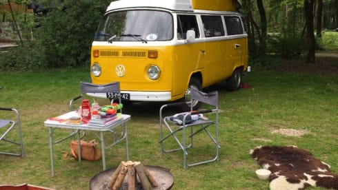Fantastic Volkswagen T2 Westfalia camper