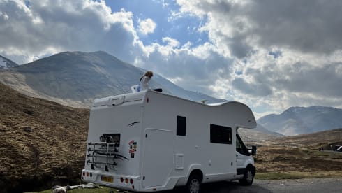Wout Van Der Kampe – Spacious 6 berth motorhome; RollerTeam Zefiro 675
