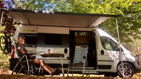Freedom – Hymer camper bus Free 600 year 2018