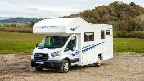 Wheels on adventure - Luxurious
