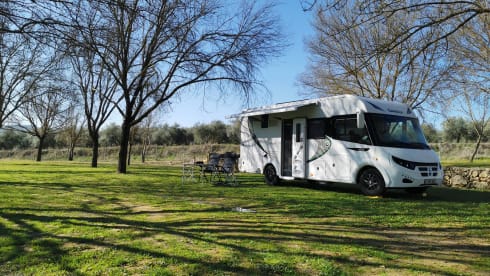🚌Travel without homesickness🚌