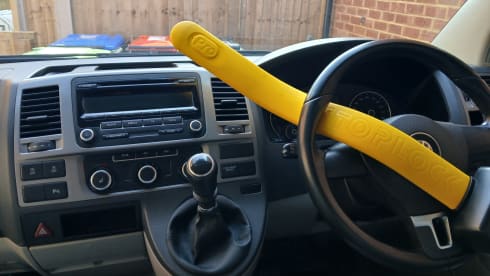 Franky – 4 berth VW California Campervan