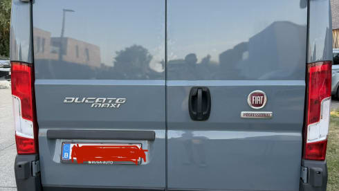 Gustavo – 3-sitziger Fiat-Bus ab 2023