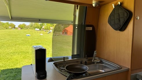 Autobus Hymer per due persone del 2010