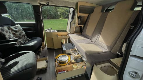 Adventure Express – Volkswagen ID Buzz - 100% electric