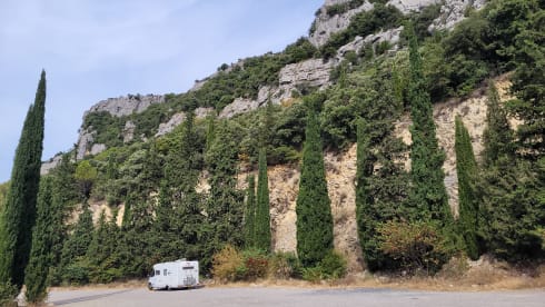 on tour – 4p Renault semi-integrated from 2006