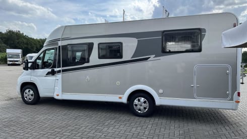 costacamper – 5p Fiat semi-integrated uit 2018