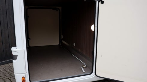 5p McLouis semi-integrated from 2024