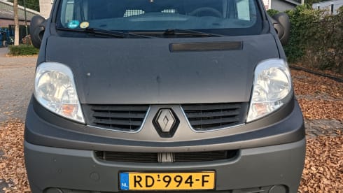 2p Renault bus uit 2010