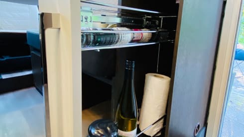 Spacious camper from 2021, ideal for a family or couple