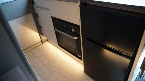 Vandalf  – Volkswagen Crafter Ultra Modern 