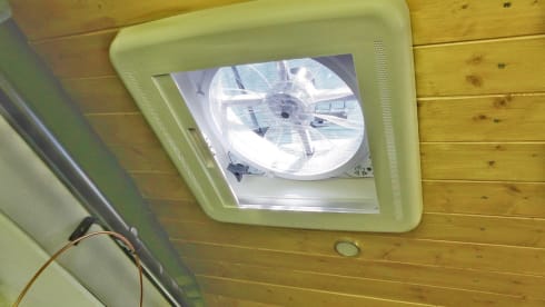 Margo – 3-Bett-Wohnmobil Citroën Relay 2021, Versicherung inbegriffen 