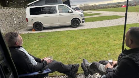 Bonnie💓 – 4 berth Volkswagen Campervan