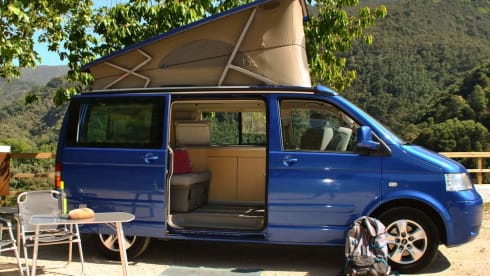 California Skyblue – Camping-car VW | 4 personnes | Portugal | kilométrage gratuit