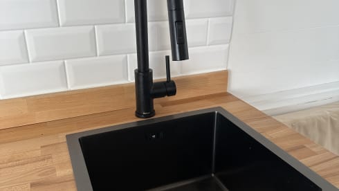 Lil Jem – *OFF GRID* Tiny Home -2 berth Mercedes Sprinter