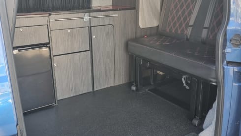 Blue Belle – Volkswagen campervan ready for fun!