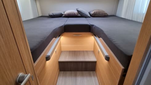 Camper 2024 – 5p Adria Mobil semi-integrated from 2024