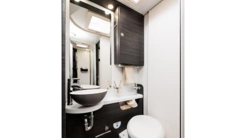 Mileo 263 – 5p Benimar semi-integrated uit 2024