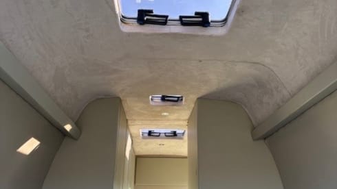 Churandy – 2p Other bus from 2011
