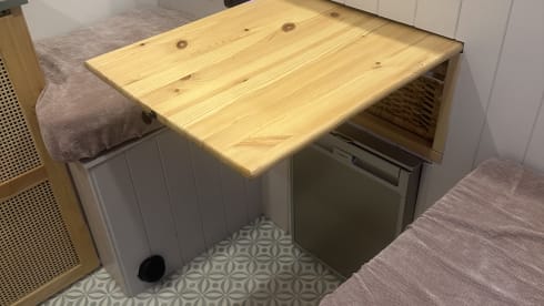 Vera –     Handcrafted Off-Grid Campervan 