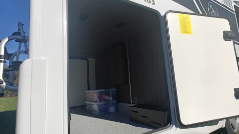 5p Benimar - Cocoon 463 automatique - année de fabrication 2026