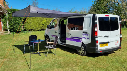 Ruth – 2 berth Renault campervan from 2016