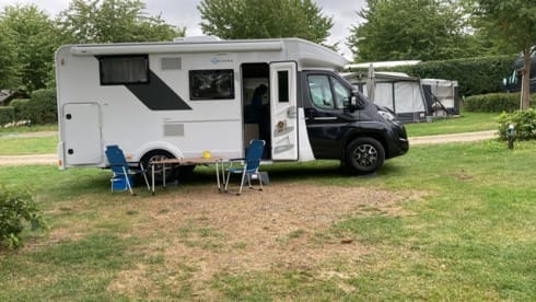 Langkofel – 4p Sun Living semi-integrated from 2023