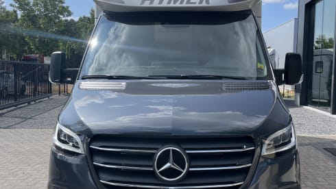 4p Hymer semi-integrated from 2023