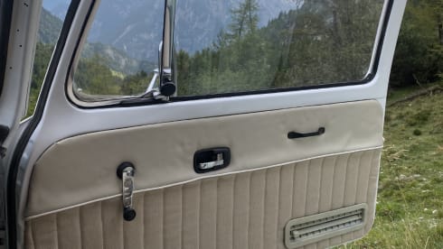 Ons Busje – Camping-car Volkswagen 4 places de 1972