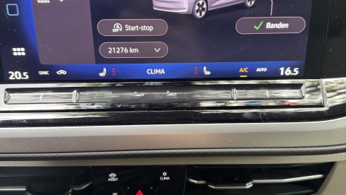 Mantel – 4-seater Volkswagen bus from 2025