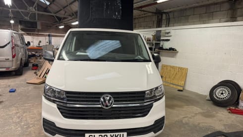 Snow White  – 4 berth Volkswagen campervan from 2020