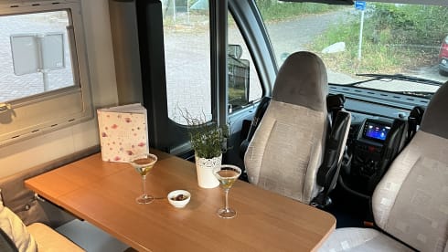 Marcel en Houria – Knaus SUNLINER 658MF integral / 4 pers.