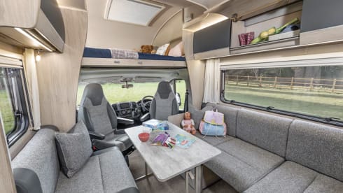 Winston  – 6 berth, 4 belt (2022)