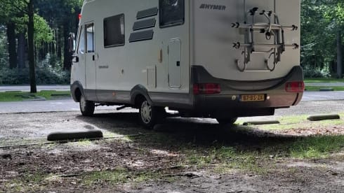 Bobby – 3p Hymer integrated from 1999