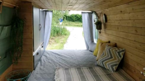 Freja – 2p Nissan campervan from 2005