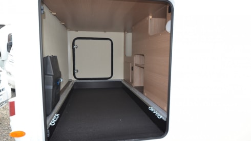 Carado T448 (2) – Very luxurious camper with length beds and fully equipped. Ultimate Freedom!