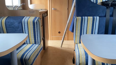 Op stap met de Baron! – Spacious 6-person family camper