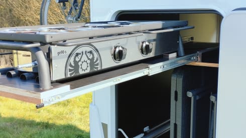 Camper Ledegem – 2p Carado semi-integrated from 2024