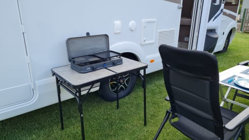 New Integral Camper / Automatic / 160 HP